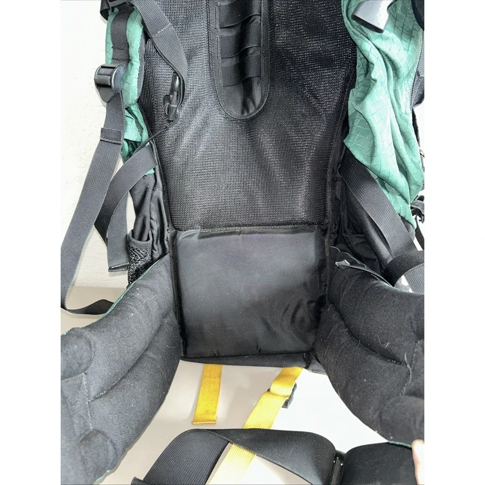 Rokk Front Range Backpack Climbing Internal Frame Hiking Trail Ruck Sac Green